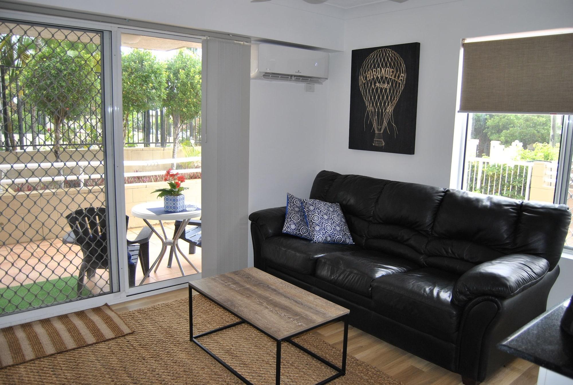 Budds Beach Apartments Surfers Paradise Exterior foto