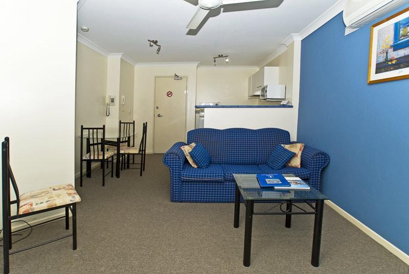 Budds Beach Apartments Surfers Paradise Exterior foto