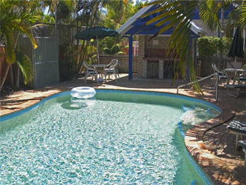 Budds Beach Apartments Surfers Paradise Exterior foto