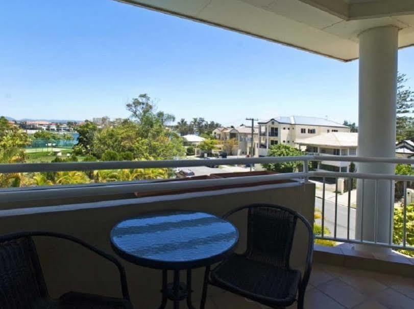 Budds Beach Apartments Surfers Paradise Exterior foto